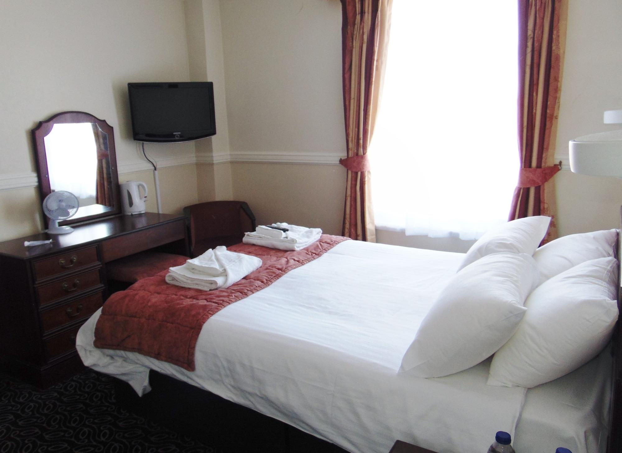 San Clu Hotel, Bar & Brasserie Ramsgate Eksteriør billede