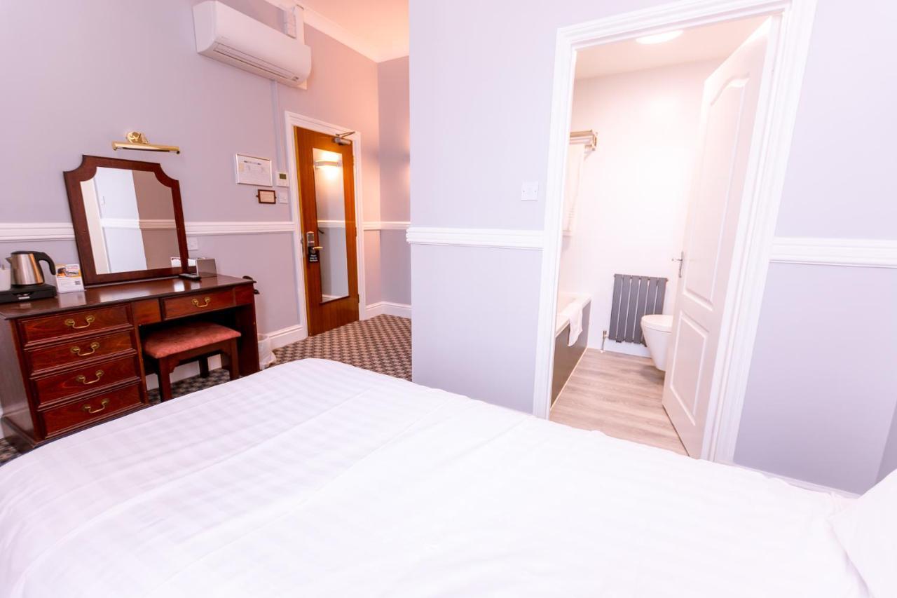 San Clu Hotel, Bar & Brasserie Ramsgate Eksteriør billede